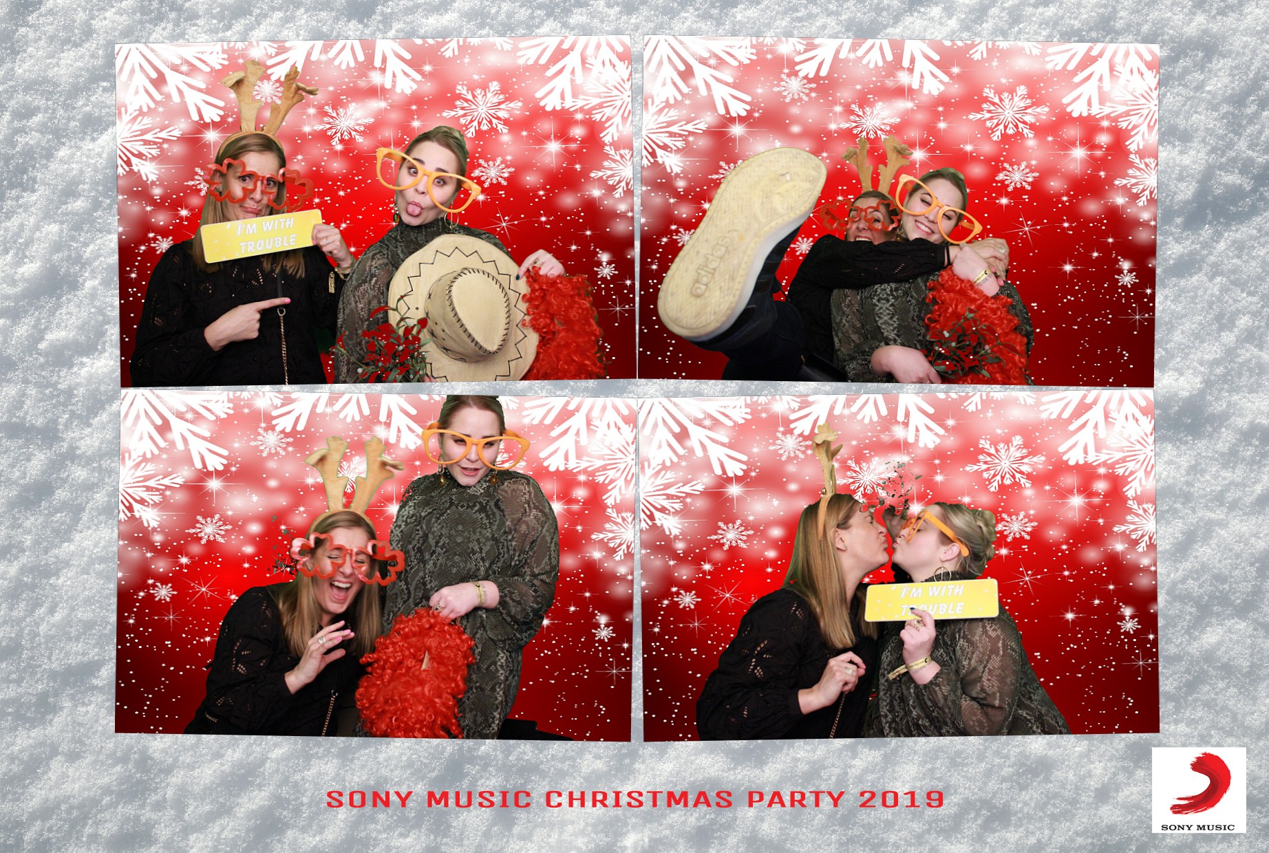 Sony Music Christmas Party 2019 | View more photos from the event at gallery.myphotoboothexperience.co.uk/u/MyPhotoBoothExperienceLtd/Sony-Music-Christmas-Party-2019